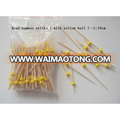 Bamboo bbq fruit skewer with color bead